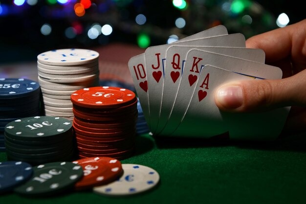 Multiplier display during free spins